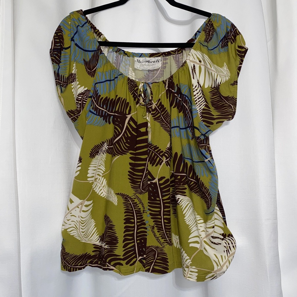 Manuhealii Juliet Olive Green Tropical Leaf Short Sleeve Blouse Size M-L